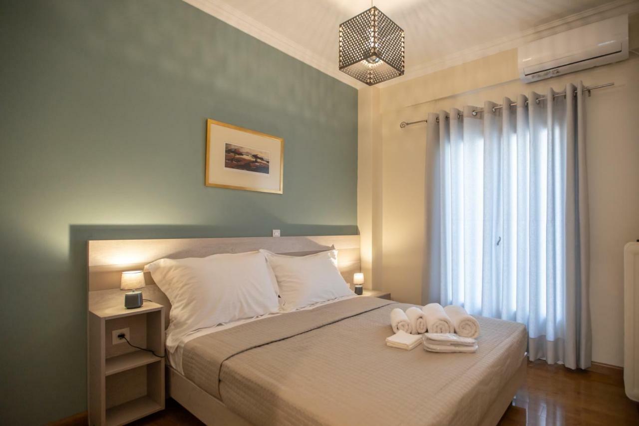 Paradise Apartment In Piraeus Centre Екстериор снимка